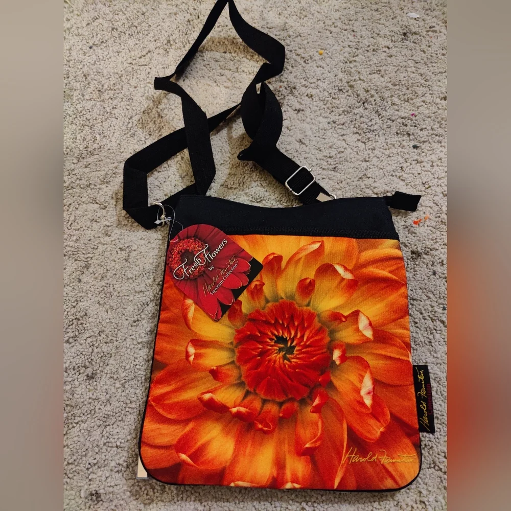 Nwt Harold Feinstein floral crossbody bag - Picture 1 of 8